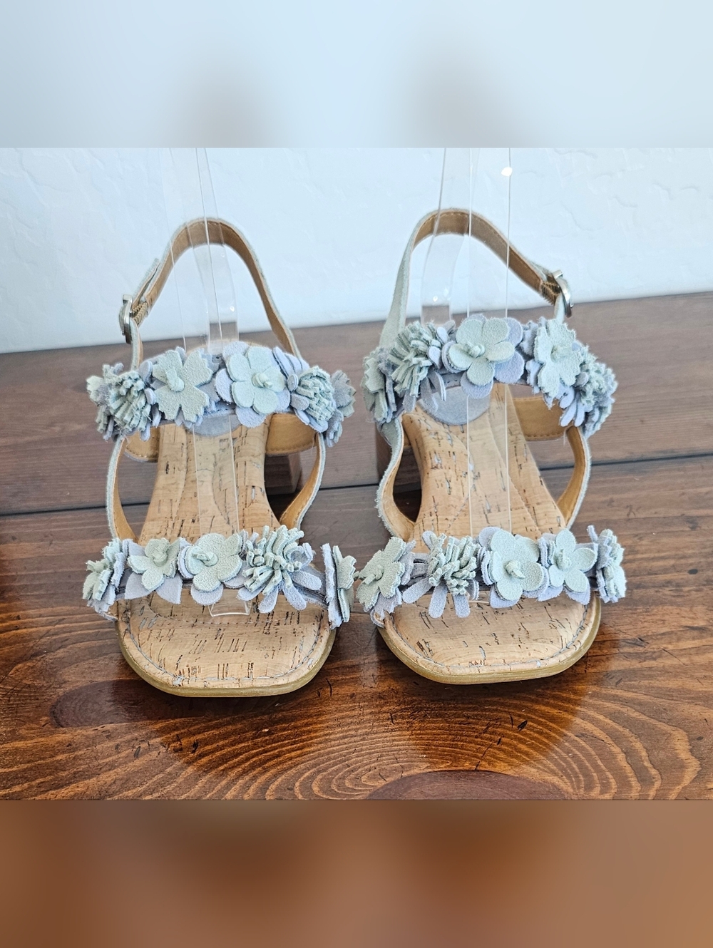 Born Women's Blue & Green Suede 3D Floral Cork-Style Wedge Sandals Women's Sz 8